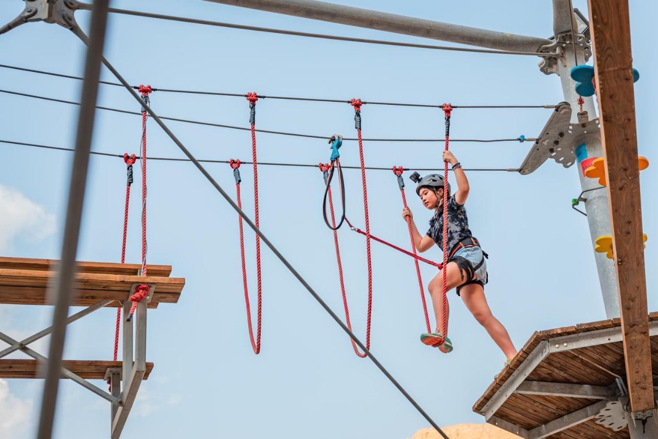 Bear Grylls Explorers Camp Ras al-Khaimah Esterno foto