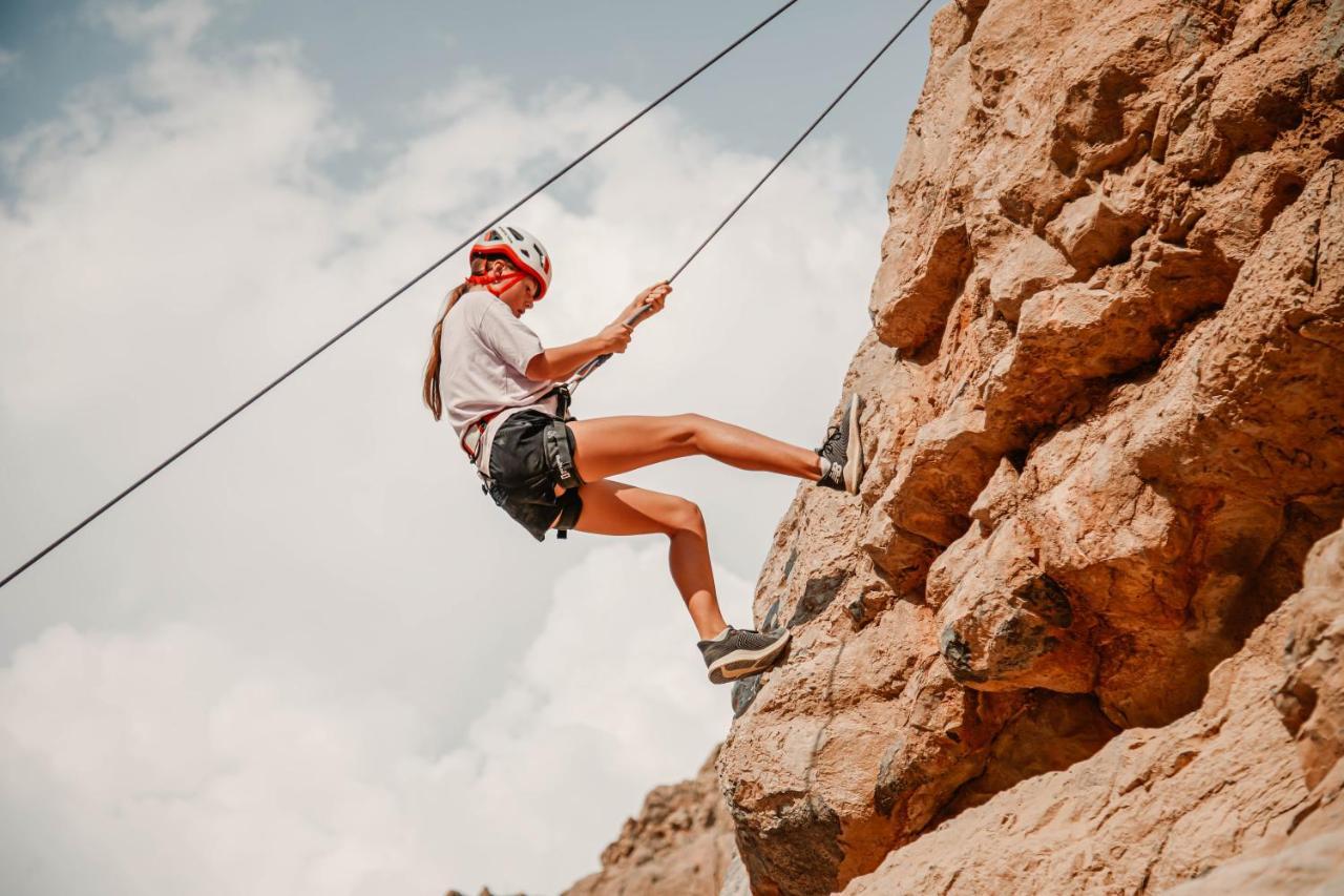 Bear Grylls Explorers Camp Ras al-Khaimah Esterno foto